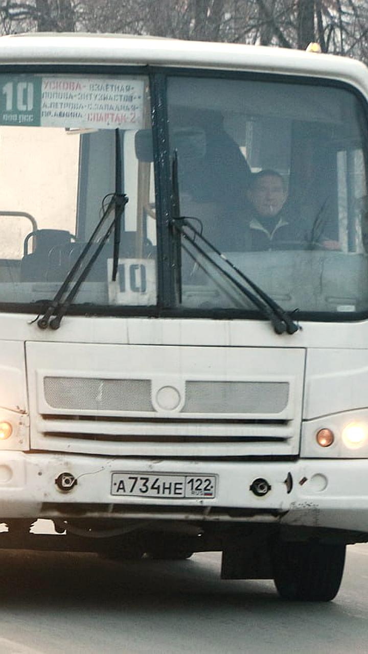 Барнаульцы жалуются на нехватку вечерних автобусов