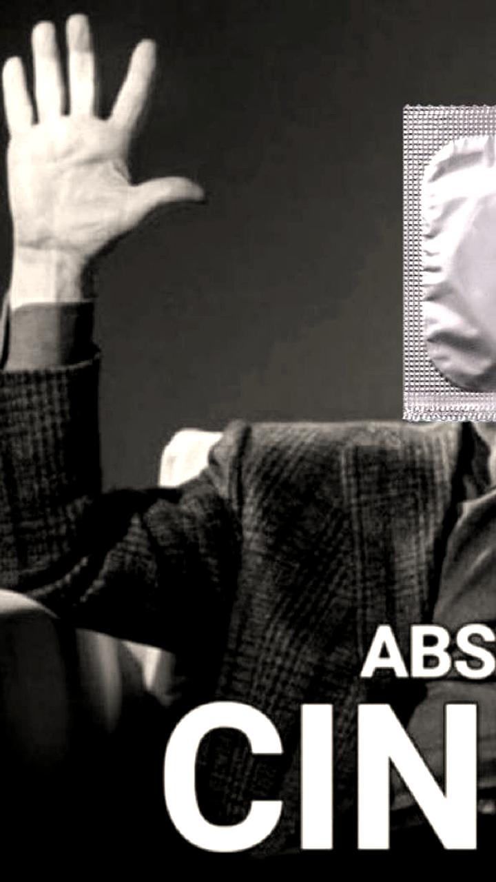 Москвичка забеременела после девяти дней с использованным контрацептивом внутри