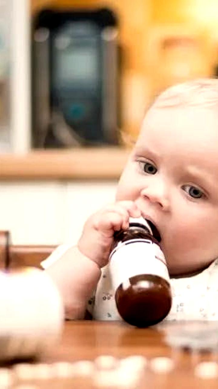 В Бийске двухлетний мальчик проглотил таблетку от тараканов, но благодаря родителям угрозы жизни нет