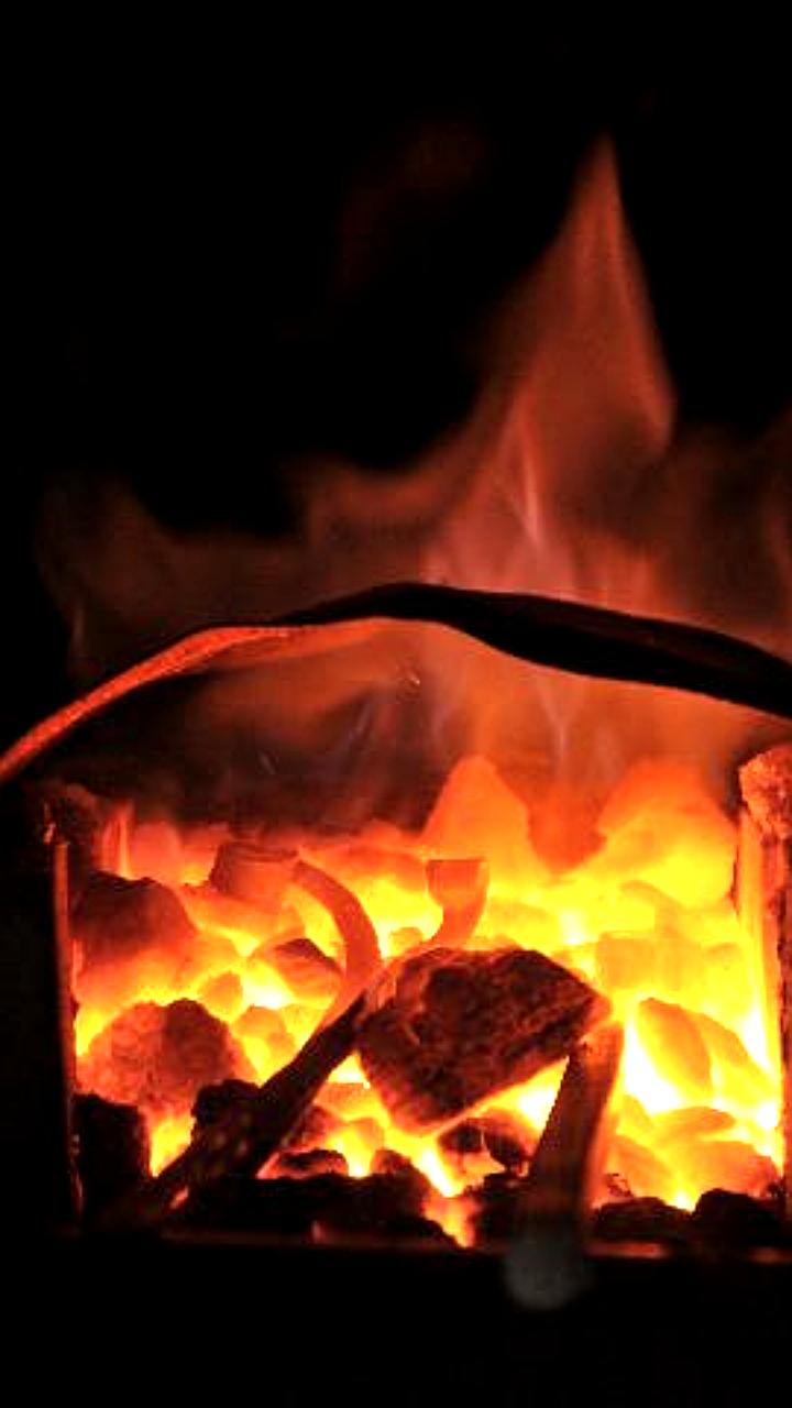 В Бурятии девушка сожгла украденные полмиллиона рублей