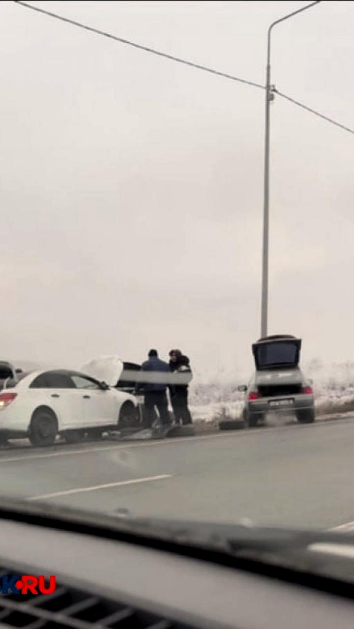 Два ДТП на гололеде в Оренбургской области: один водитель погиб