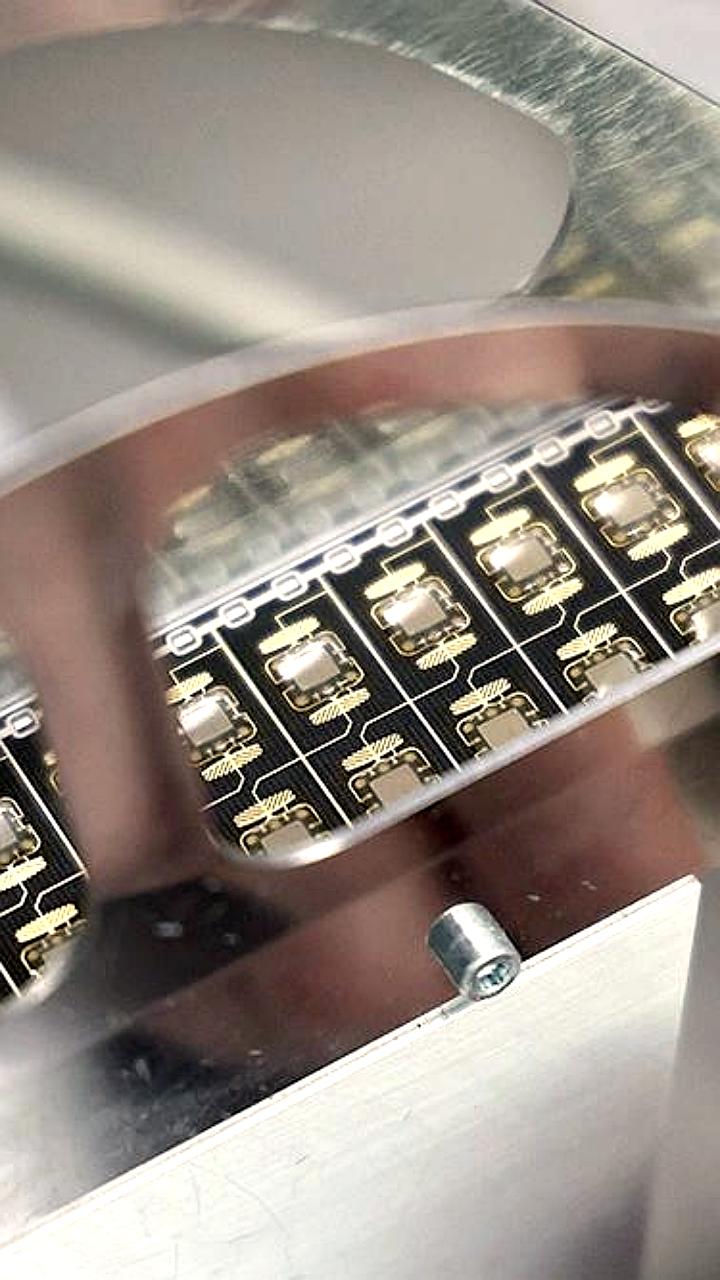 Минпромторг выделяет 4 млрд руб на производство материалов для интегральных схем, несмотря на отмену двух тендеров