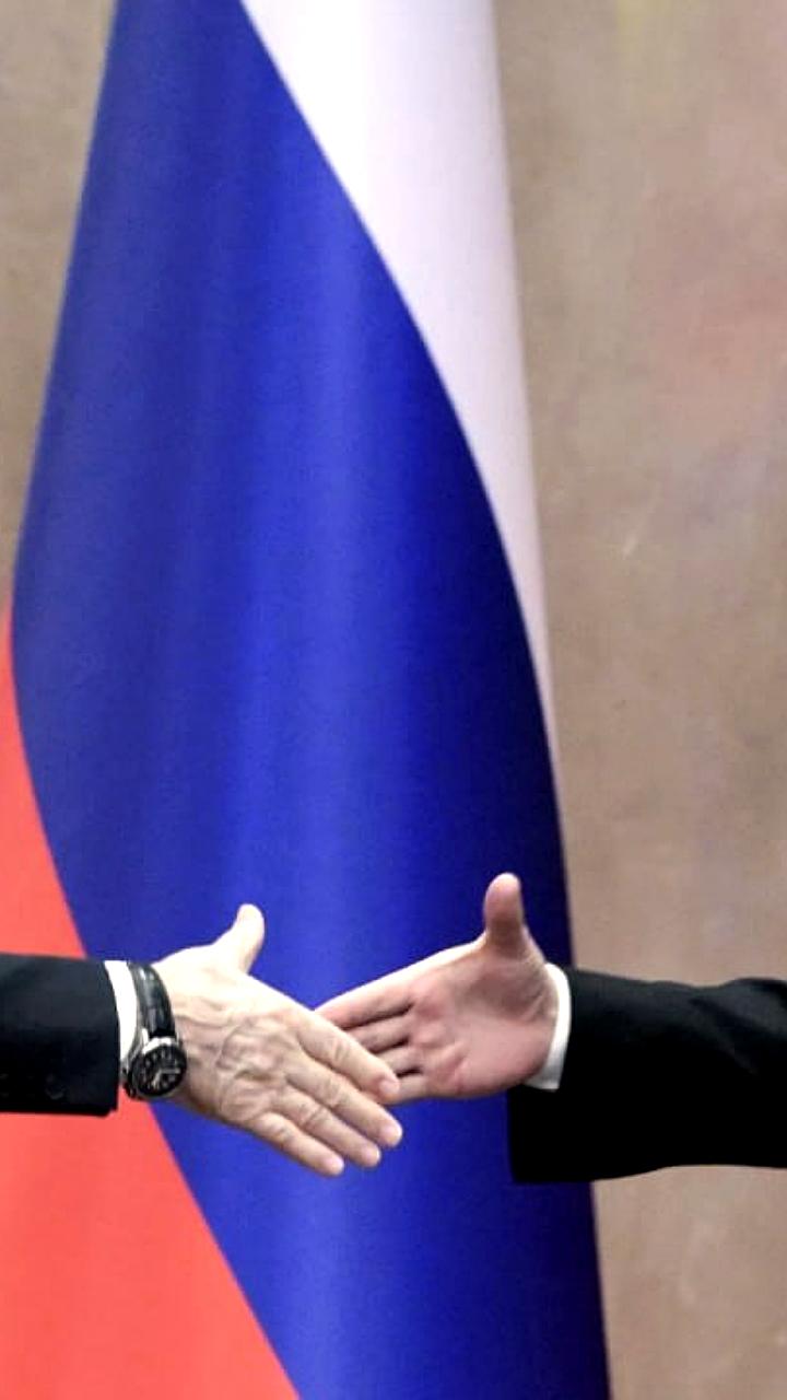 Путин поздравил Жапарова с днем рождения и отметил важность сотрудничества