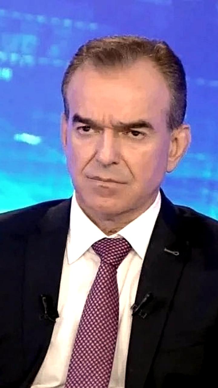 Губернатор Кондратьев гарантирует жильцам Армавира сохранение квартир при обсуждении статуса дома