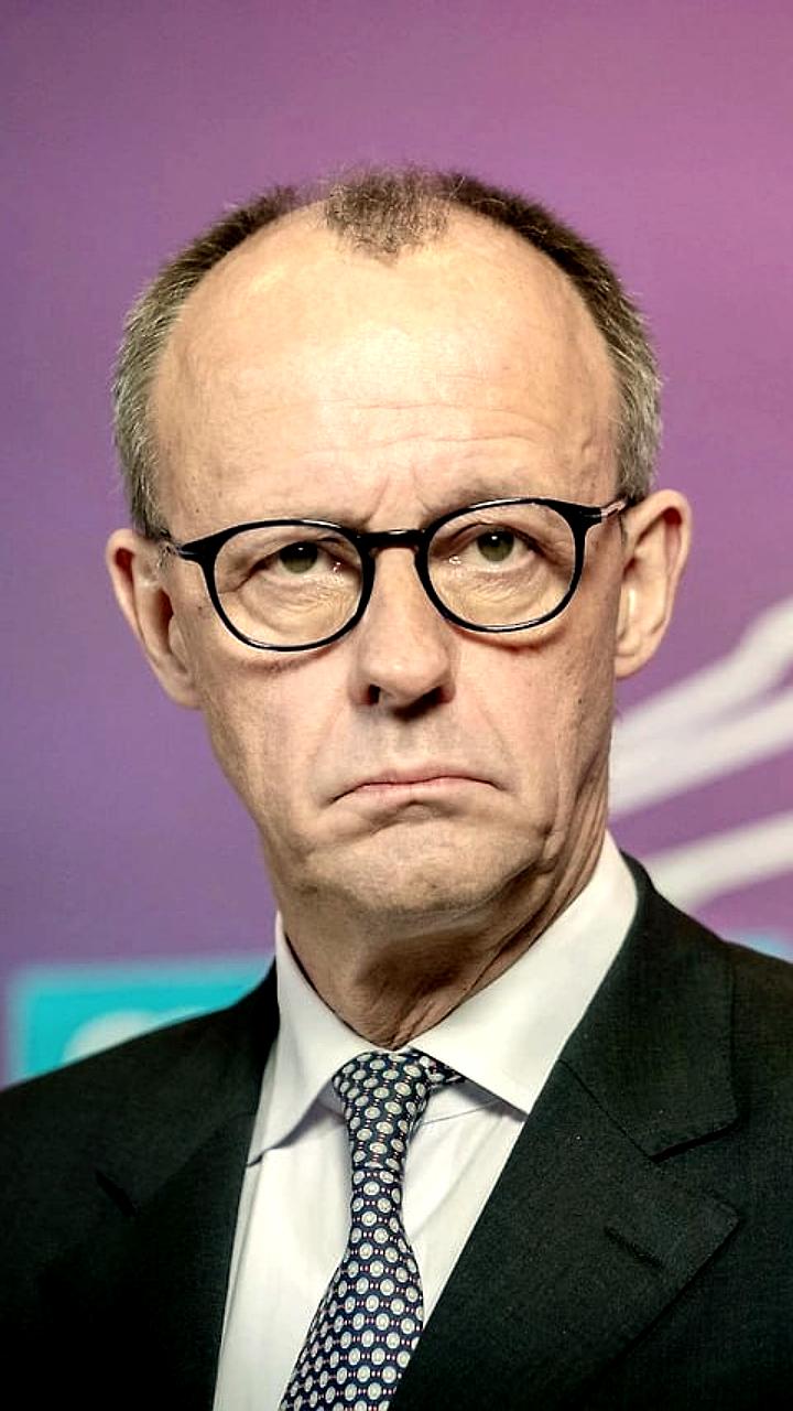 Канцлер ФРГ Фридрих Мерц подал тысячи исков за оскорбления в Интернете