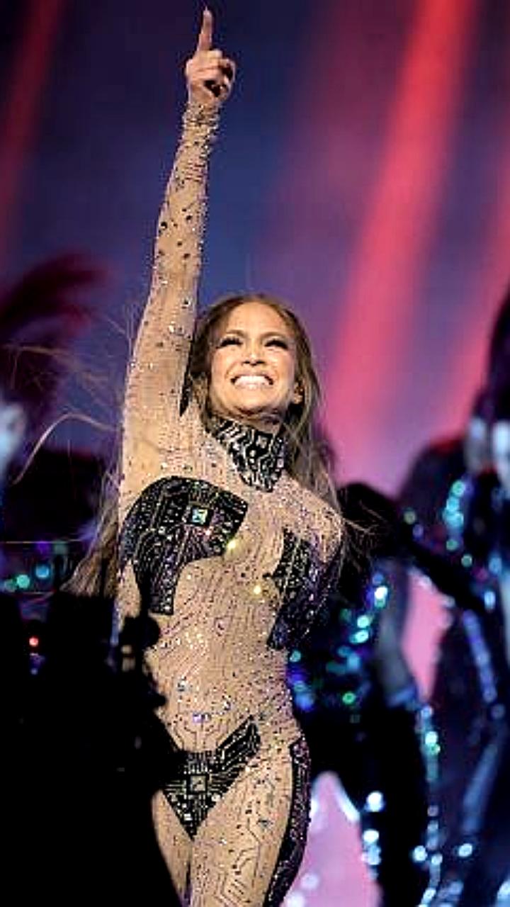 Концертный бум мировых звезд в Центральной Азии и на Кавказе после изоляции России