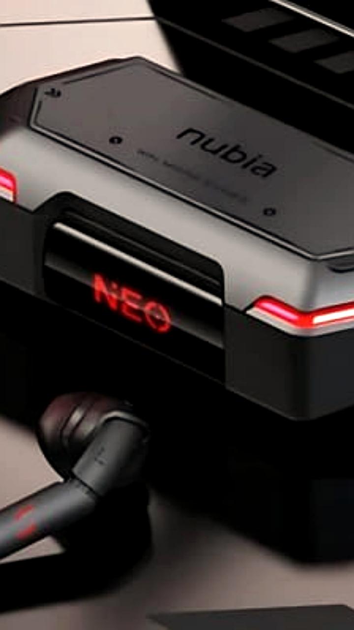Nubia представила игровые наушники CyberBuds с низкой задержкой и футуристичным дизайном