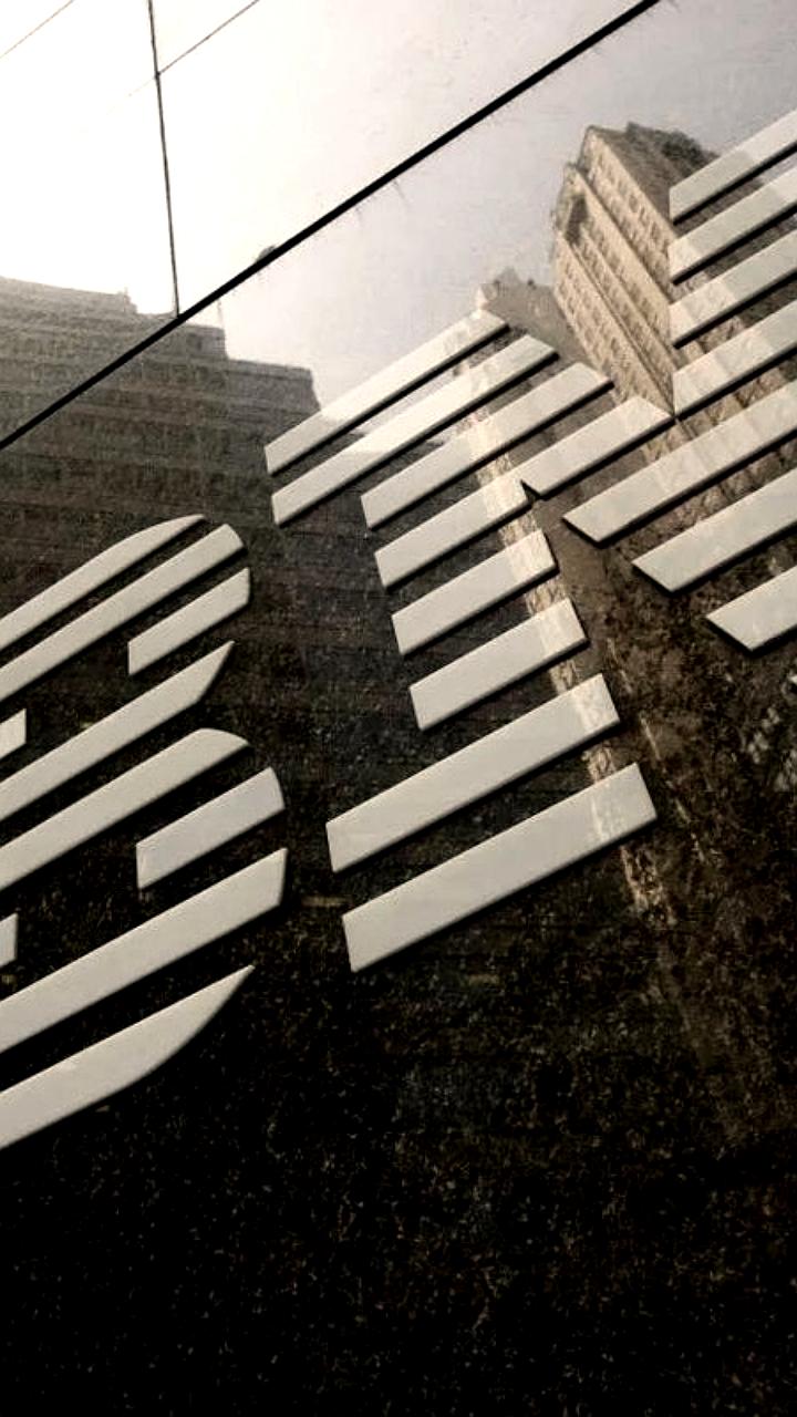 IBM завершает сделку по покупке Confluent за 11 миллиардов долларов