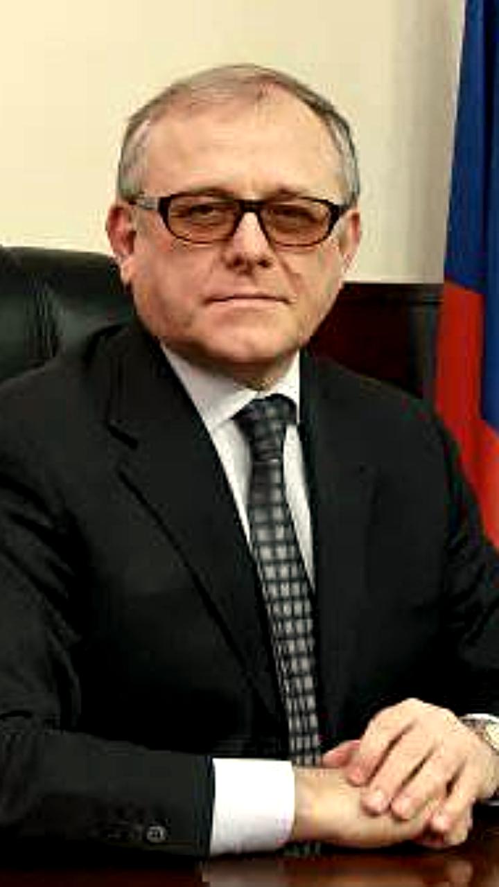 Умер посол России в КНДР Александр Мацегора