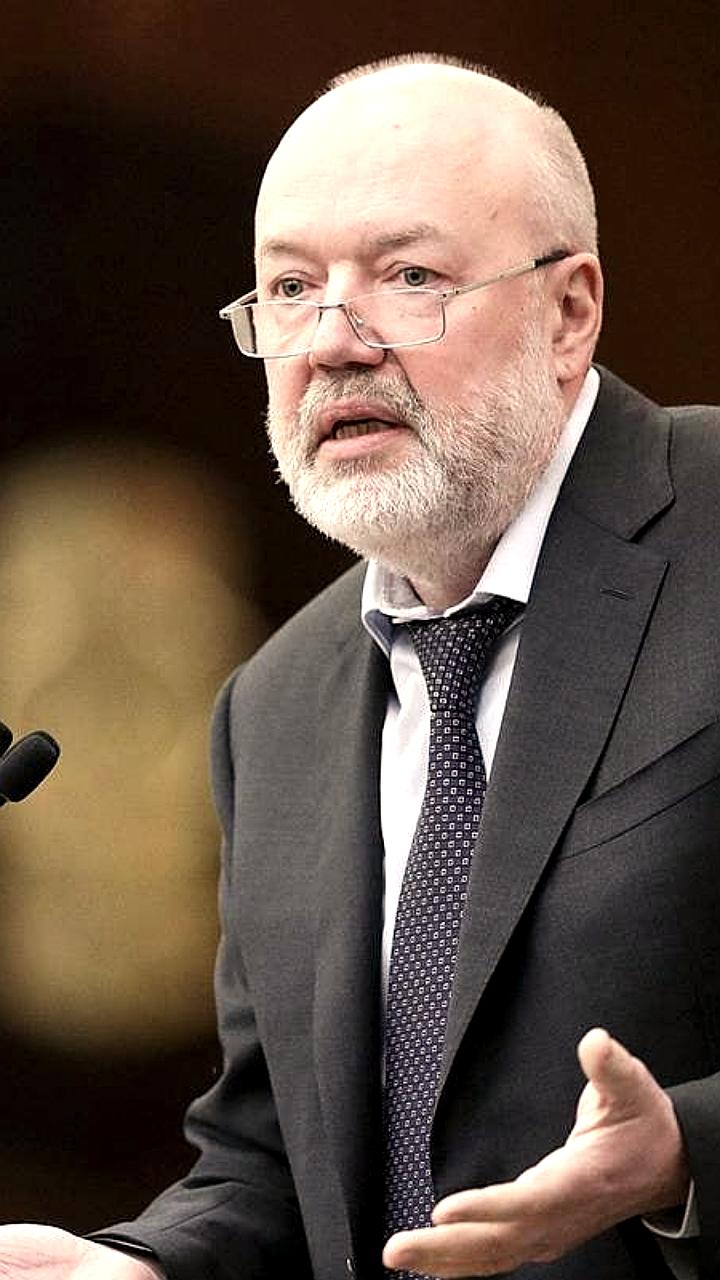 Госдума рассматривает законопроект о риелторской деятельности с видеофиксацией сделок