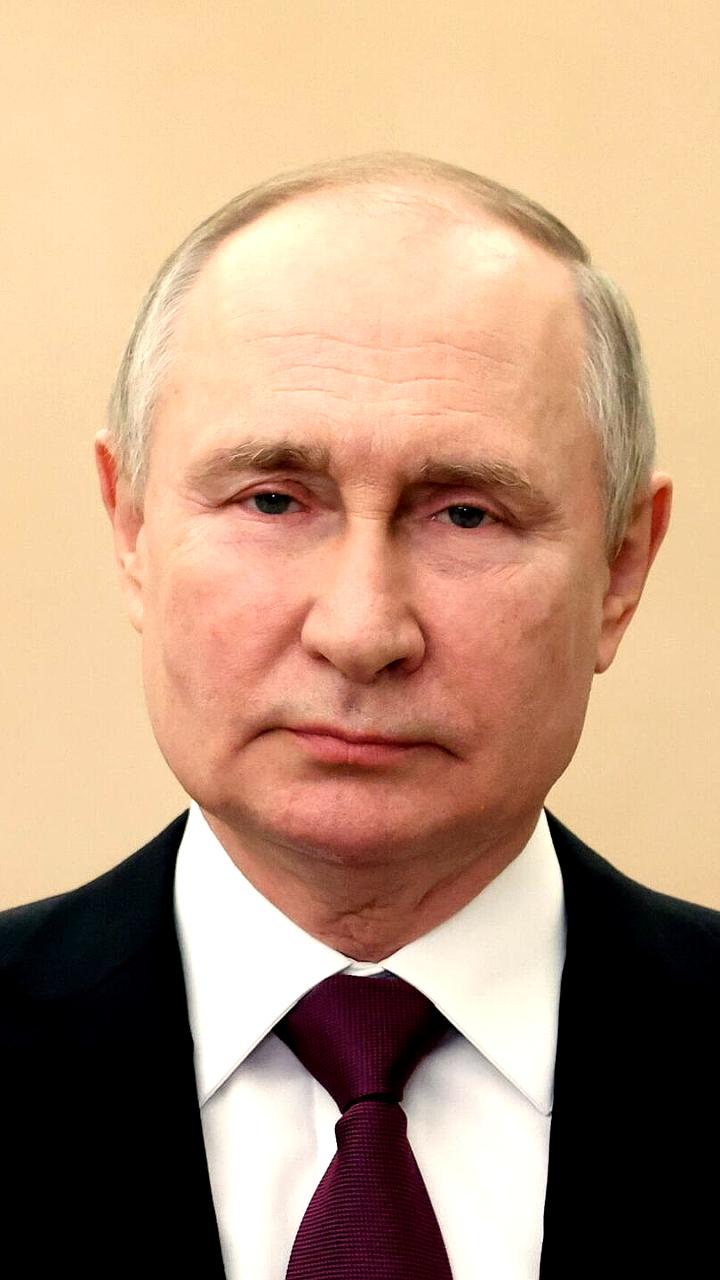 Путин открывает Всероссийский патриотический форум в Год защитника Отечества