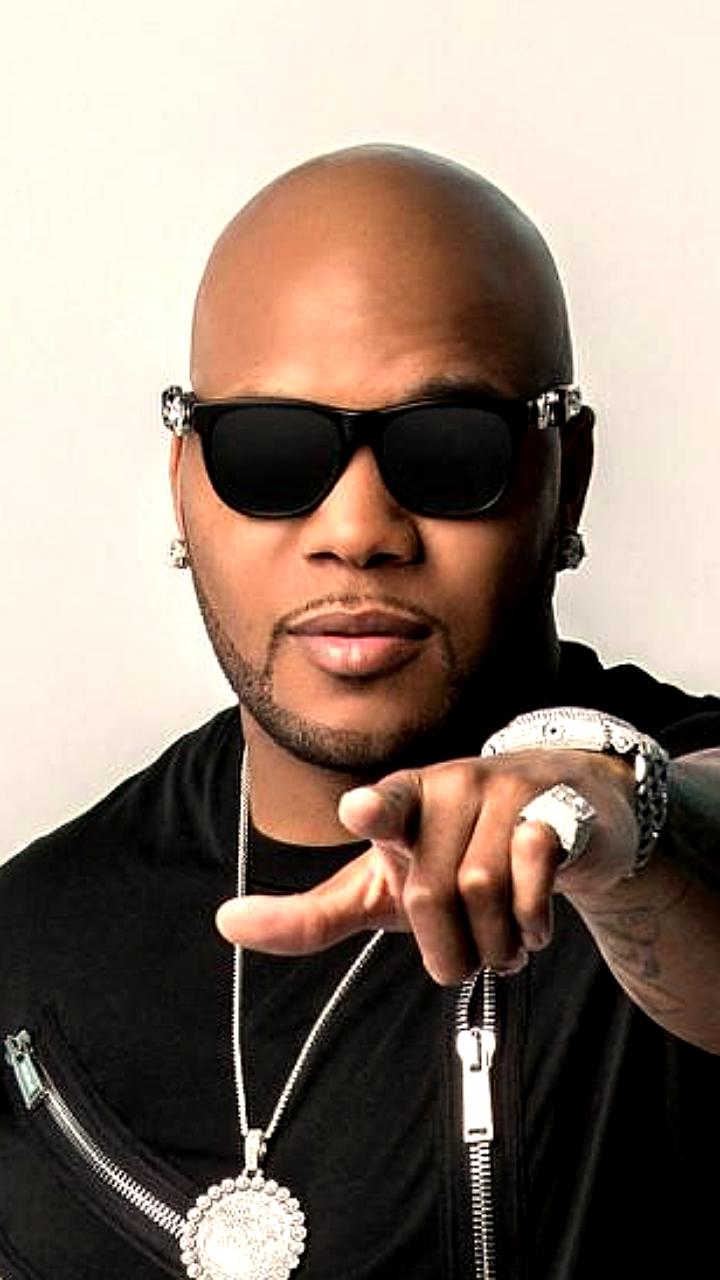 Рэпер Flo Rida анонсировал концерты в Москве
