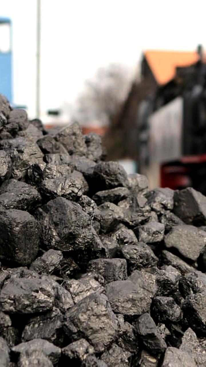Цены на российский уголь достигли рекорда в ноябре на фоне снижения добычи в Китае