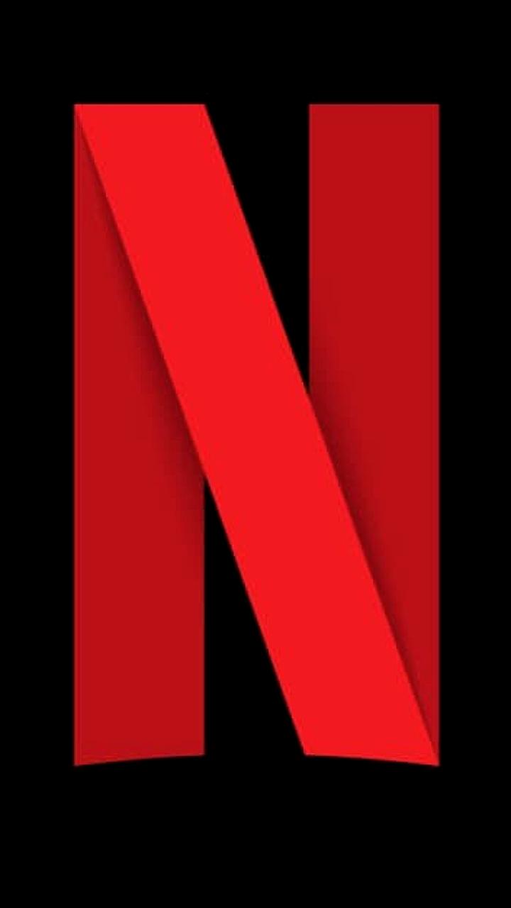 Netflix рассматривает приобретение Warner Bros после анализа других студий