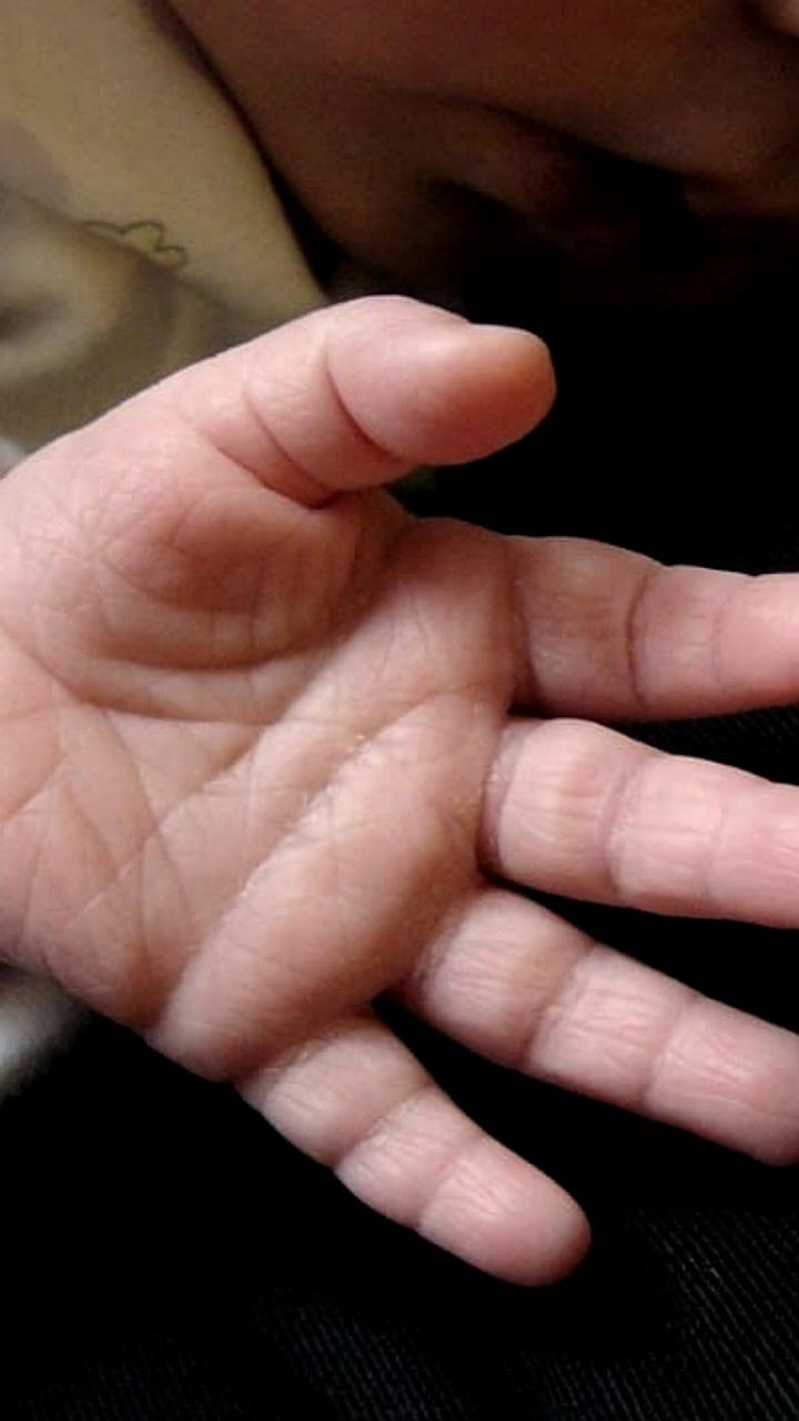 Демографические изменения в Молдове и России: рост детской смертности в Молдове и снижение в России