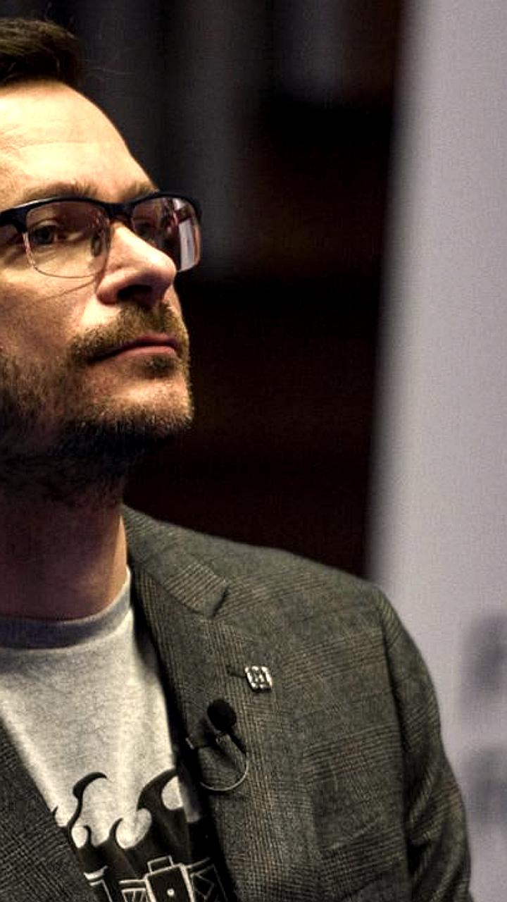 Илья Яшин приговорен к 1 году и 10 месяцам колонии за отказ от иноагентской маркировки