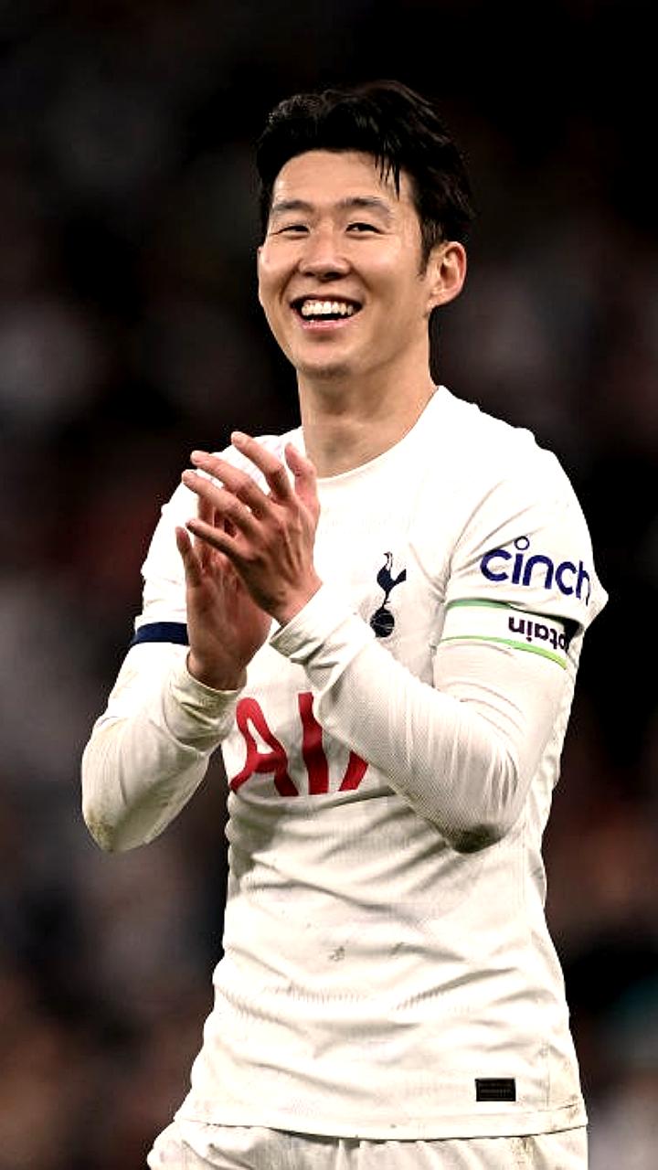 Южнокорейская женщина осуждена за вымогательство у футболиста Сон Хынмина