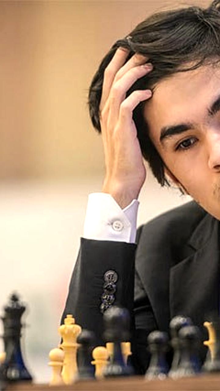 Жавохир Синдаров и Магнус Карлсен достигли полуфиналов Freestyle Chess Grand Slam