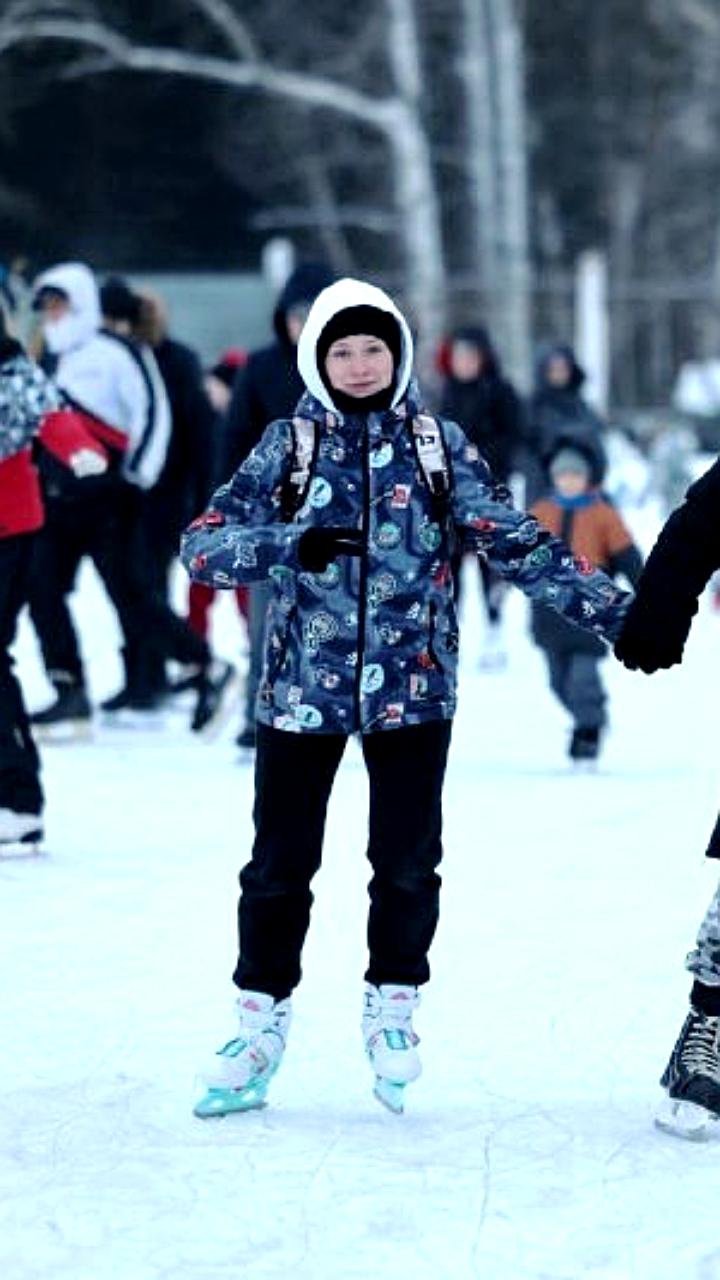 В городских округах началась заливка катков для зимних видов спорта
