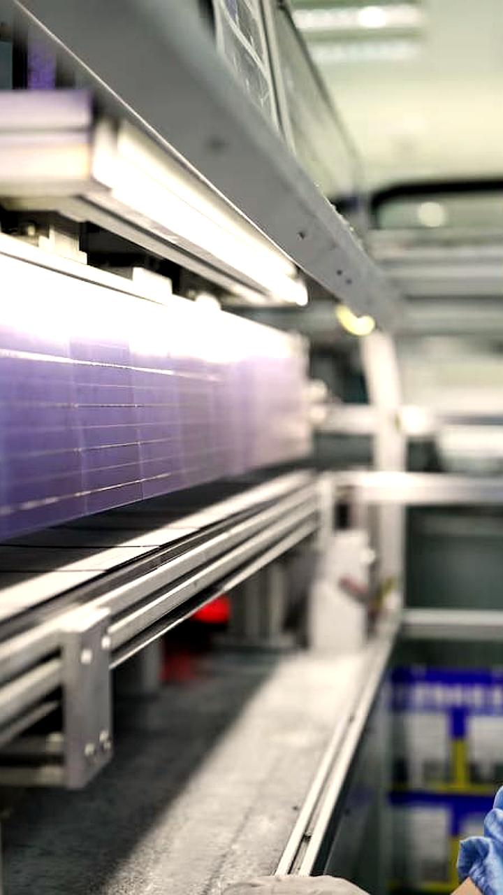 Китай увеличивает инвестиции в чистые технологии до 180 миллиардов долларов в 2023 году