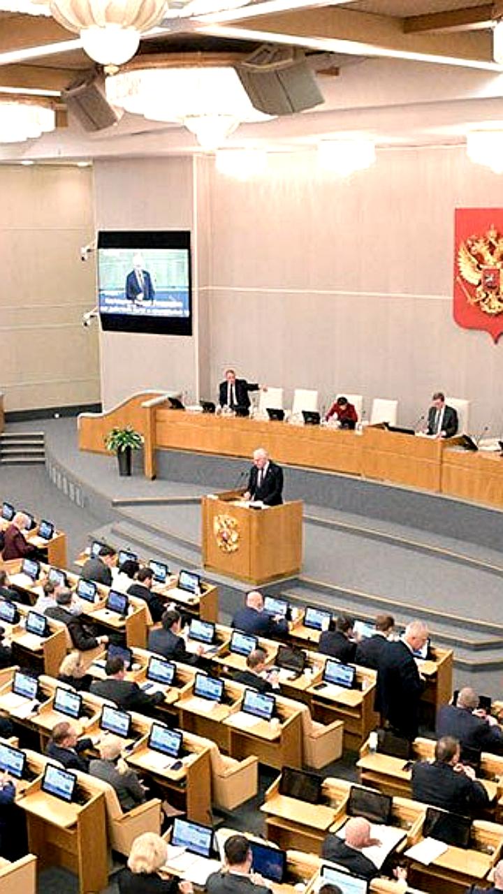 Госдума приняла законопроект о сохранении льгот для 18-летних детей военнослужащих