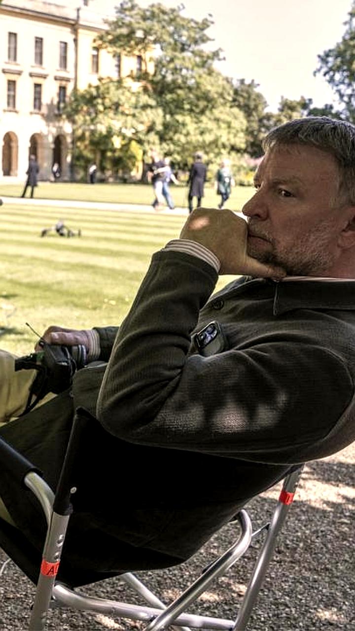 Amazon анонсировала сериал 'Молодой Шерлок' с Гаем Ричи и Хиро Файнсом Тиффином