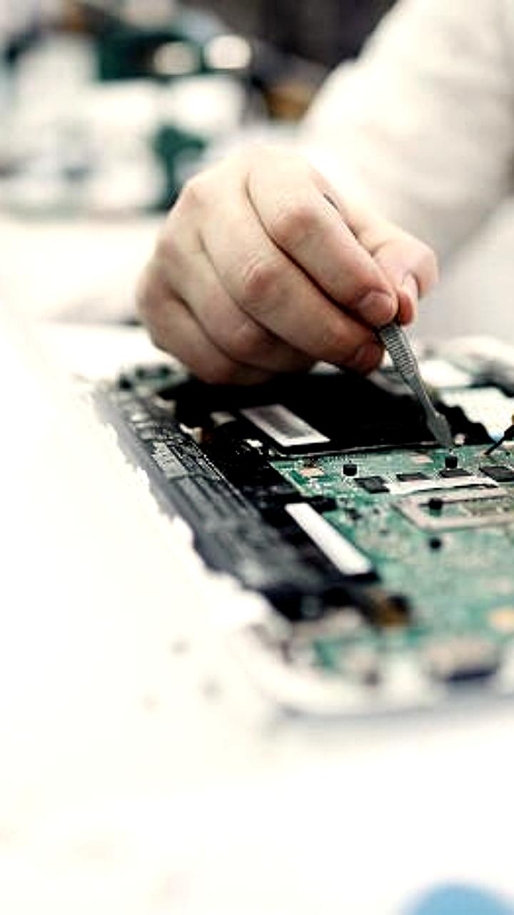 Минпромторг предлагает продлить субсидии на разработку чипов из-за угрозы срыва контрактов