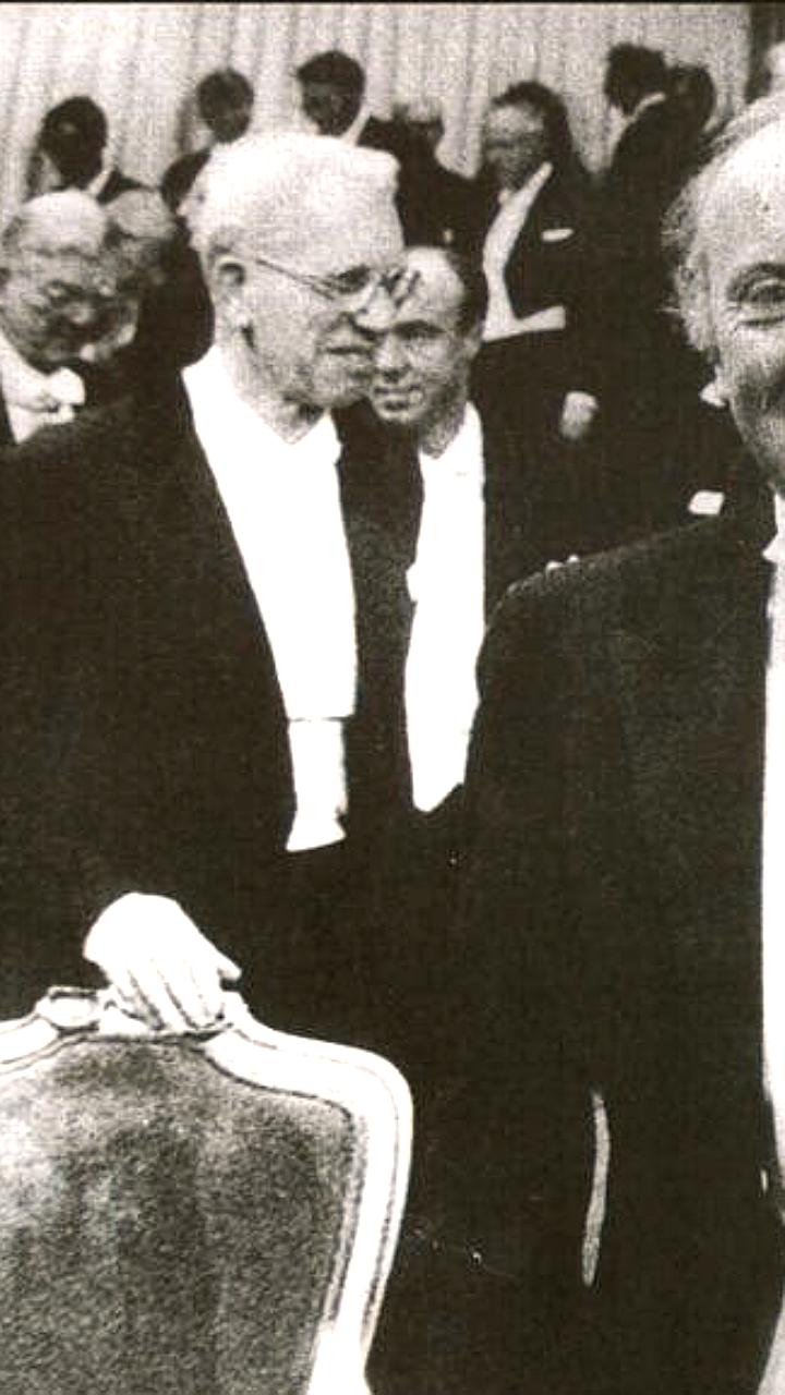 Вручение Нобелевских премий 2025 года: лауреаты и критика премии