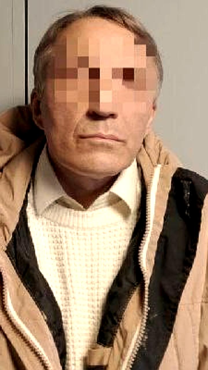 Эрмитаж подает в суд на посетителя за повреждение экспоната