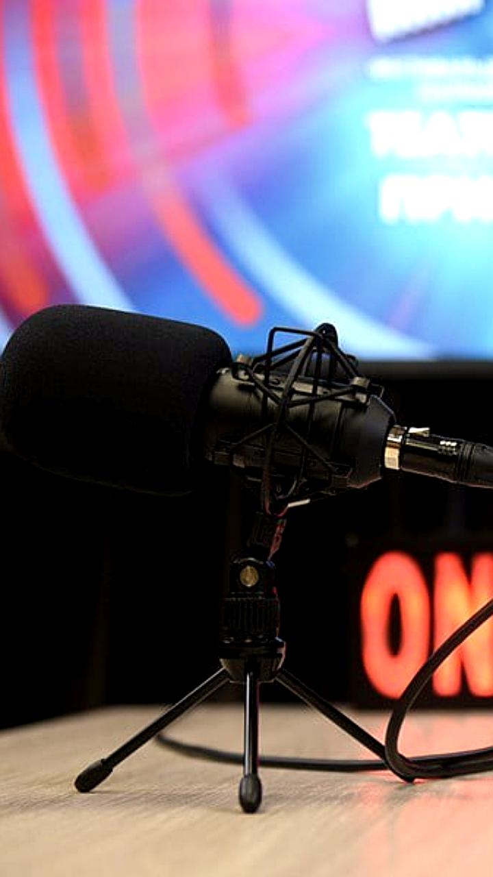 Завершение приема заявок на фестиваль 'Театральное Приволжье' и итоги премии 'Парадиз' в Новосибирске