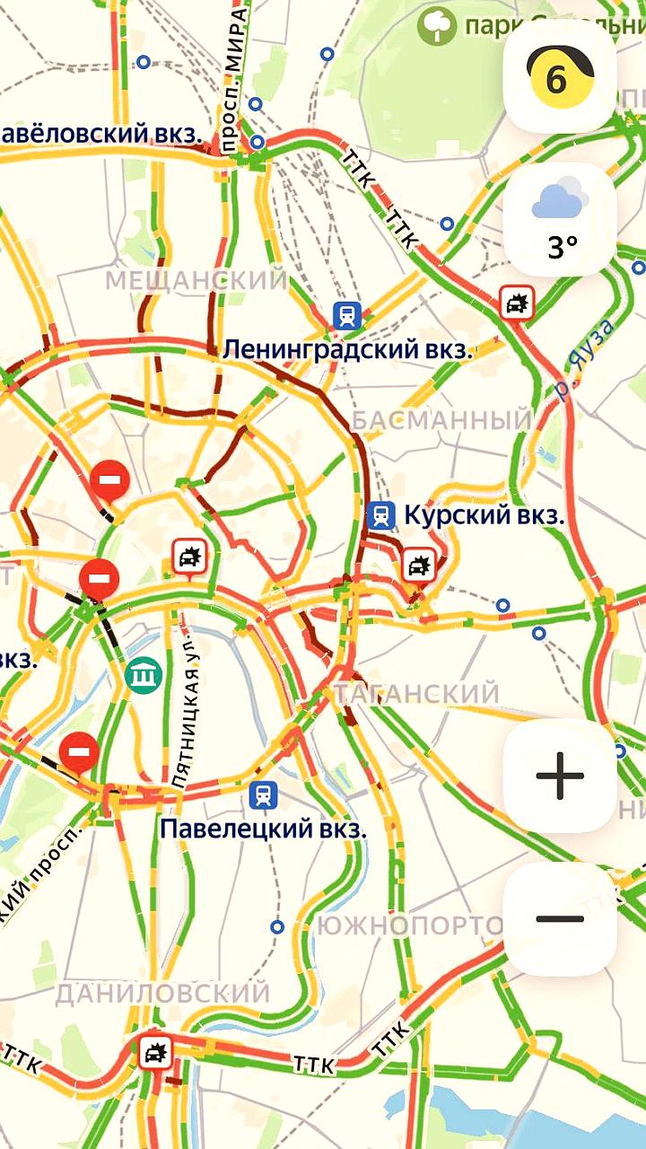 Временное закрытие движения на Тверской улице в Москве