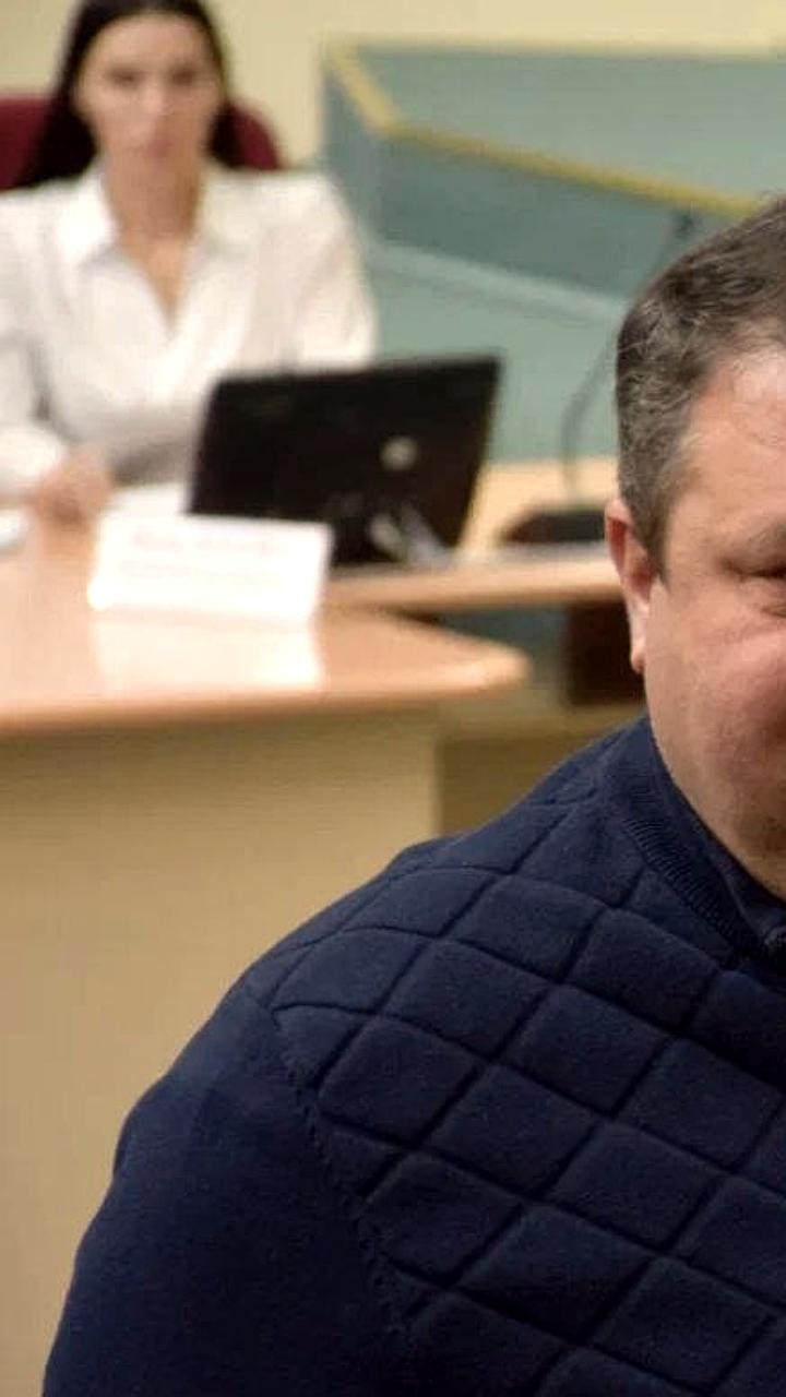 Депутат Станислав Денисенко высказал недовольство назначением женщин-судей