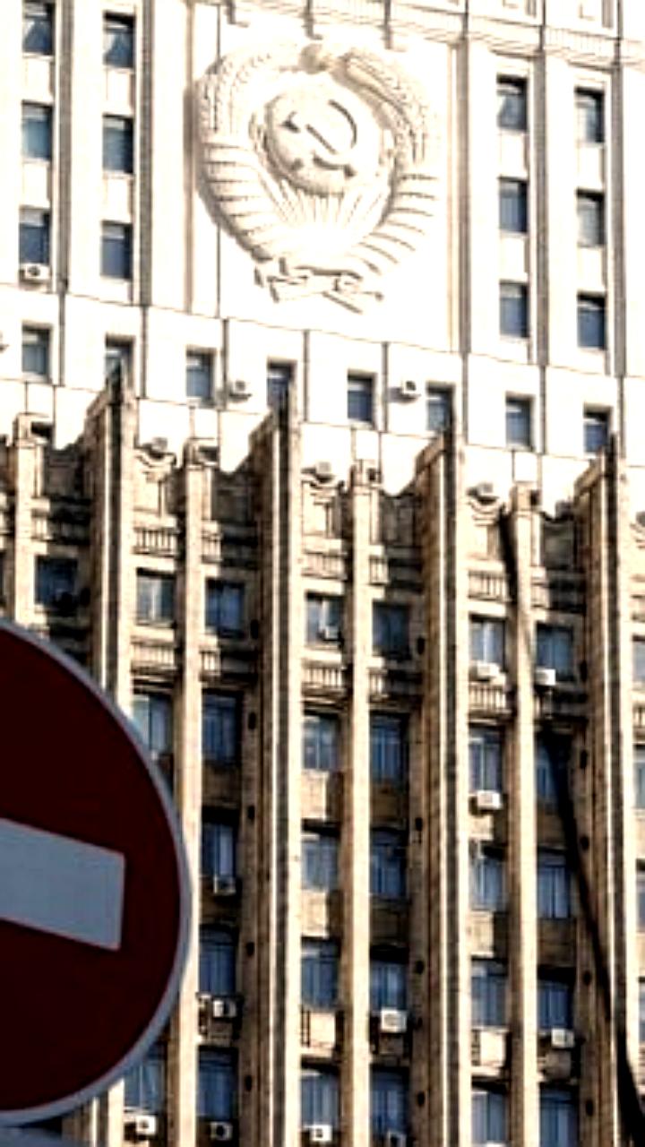 Госдума РФ предлагает законопроекты для ограничения прав иноагентов за границей