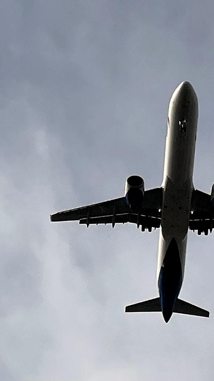 Росавиация планирует оснастить самолеты интернетом