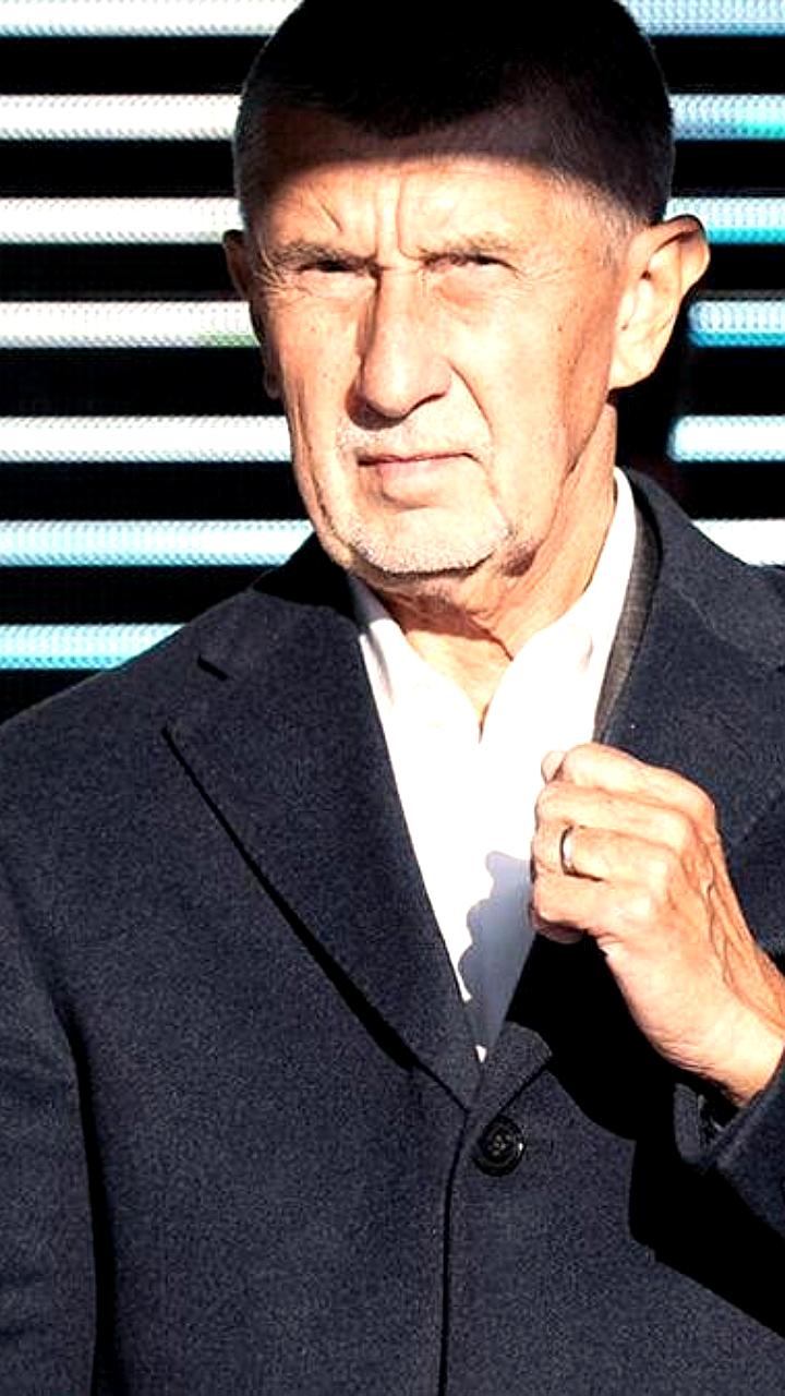 Чехия отказывается от финансирования Украины, заявляет премьер-министр Андрей Бабиш