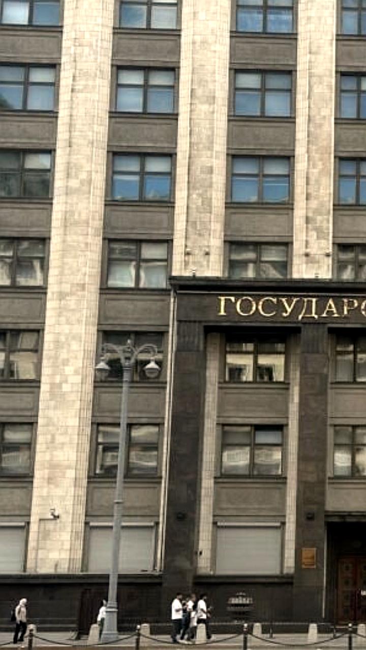 Депутат предложил запретить детское шампанское из-за опасений о влиянии на детей