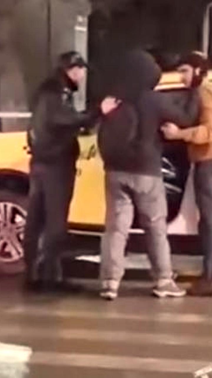 Пожар в Туле унес жизнь пенсионера, 15 человек эвакуированы