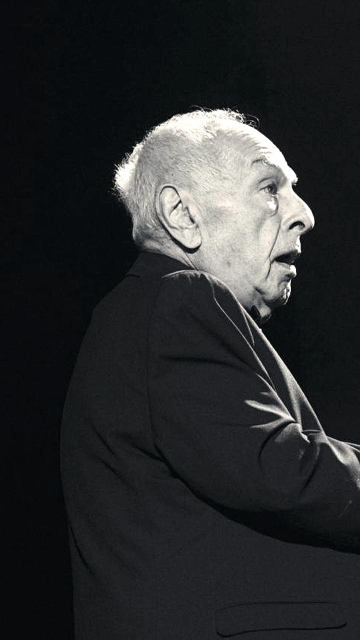 Скончался композитор и музыкант Левон Оганезов в возрасте 84 лет