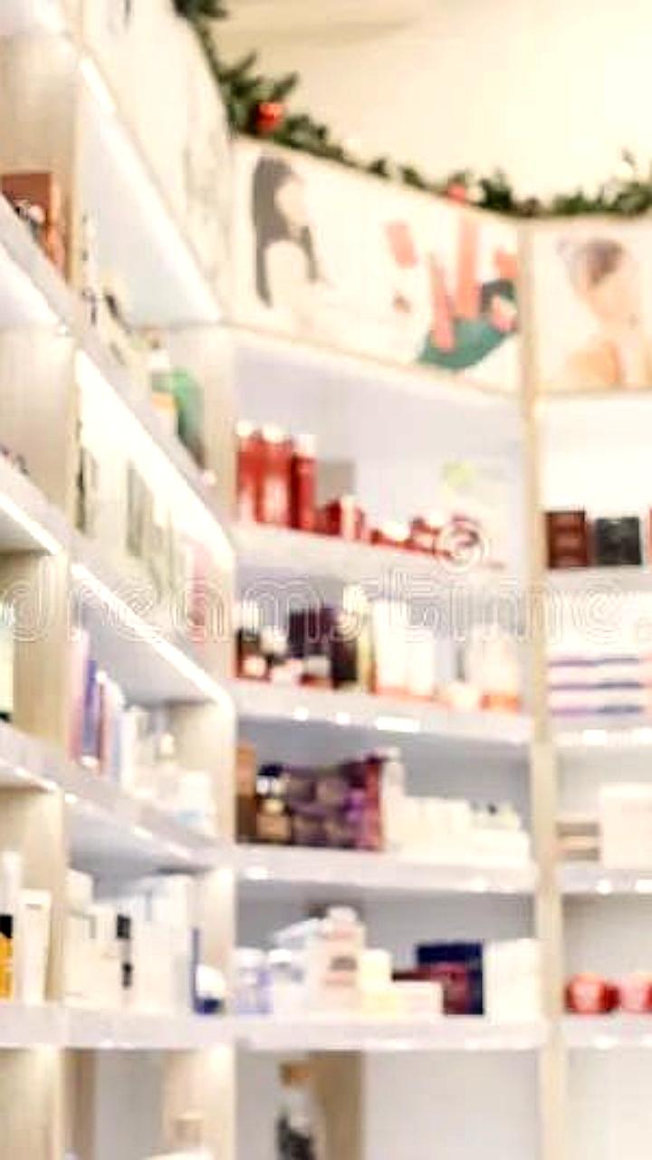 Южная Корея возглавила поставки косметики в Россию, Китай вошел в топ-3