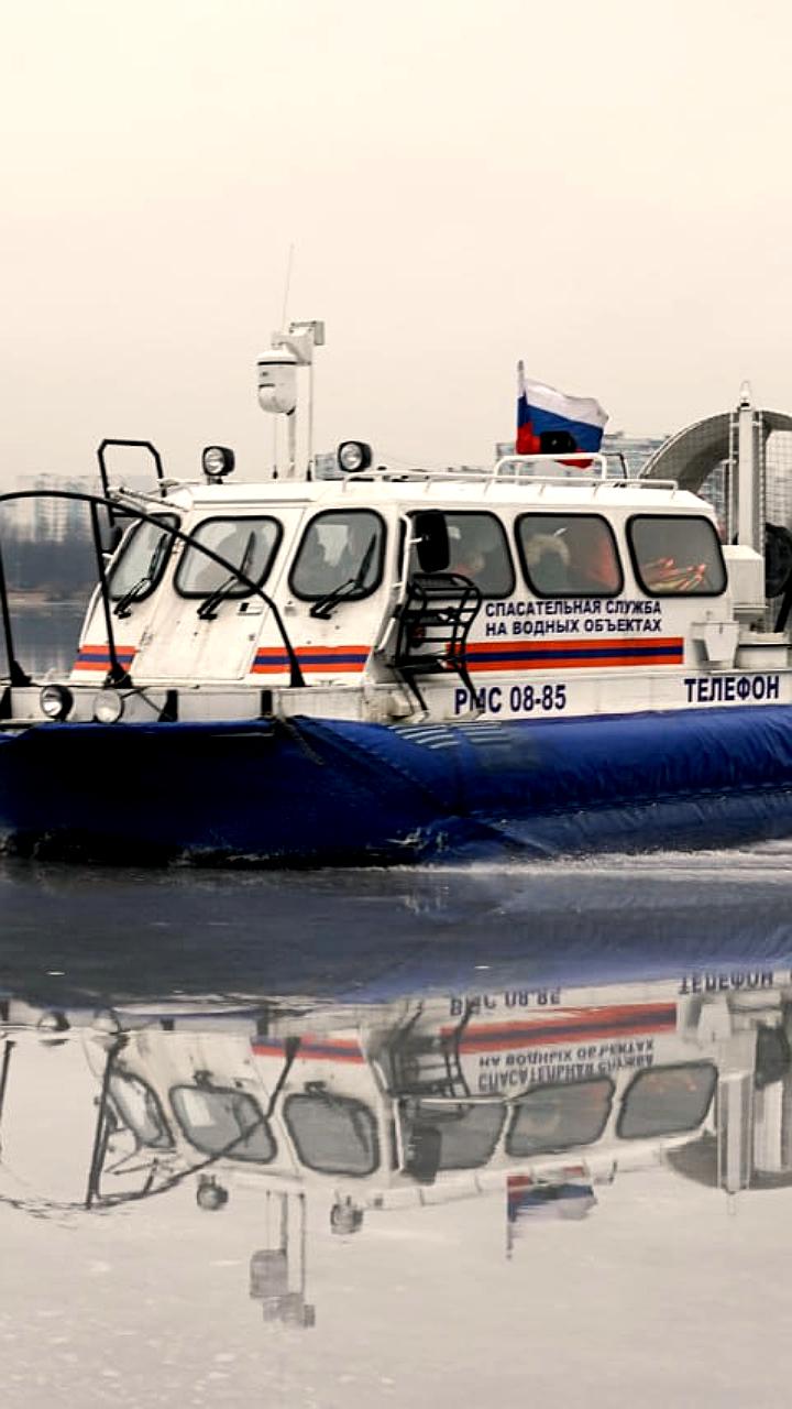 Спасатели Москвы усиливают патрулирование водоемов из-за хрупкого льда