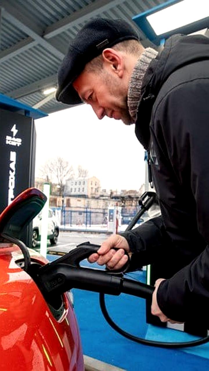 В Санкт-Петербурге запатентована зарядная станция с майнингом криптовалюты