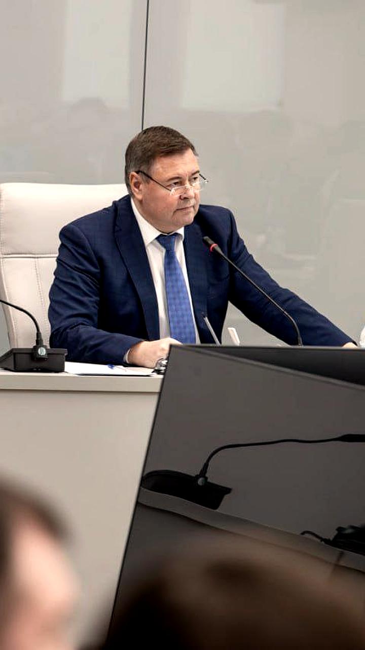 Законодательное Собрание рассмотрит более 50 вопросов на сессии 18 декабря