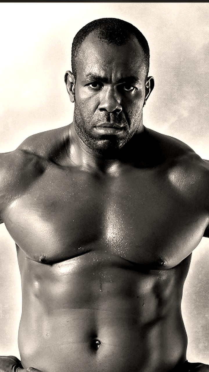 Тело бывшего бойца UFC Джеронимо дос Сантоса найдено в реке Рио Негро