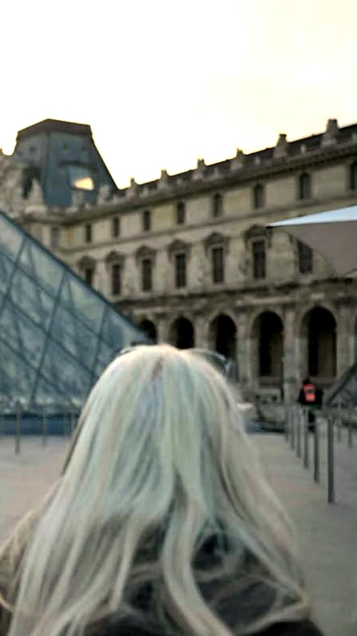 Забастовка сотрудников Лувра приводит к закрытию музея