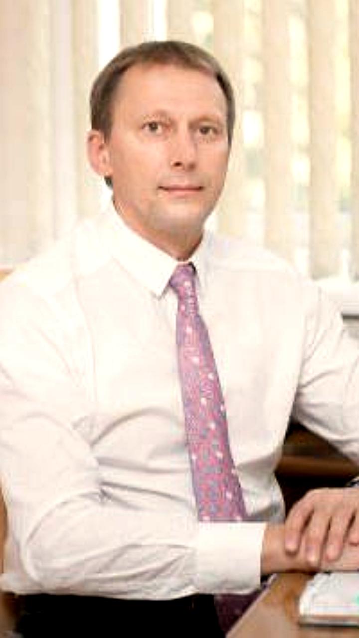 Владислав Романов, глава ТФОМС Самарской области, объявлен в розыск по делу о мошенничестве