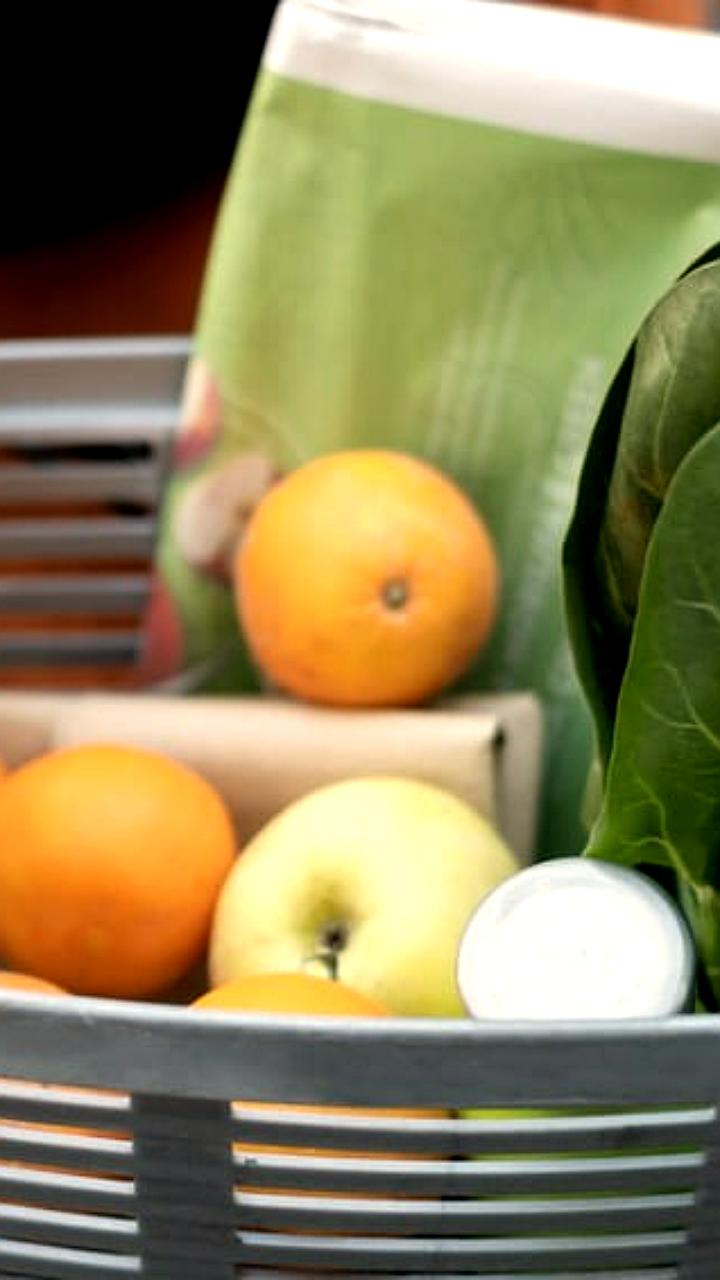 Стоимость минимальной продуктовой корзины в России увеличилась на 1,3% с начала года