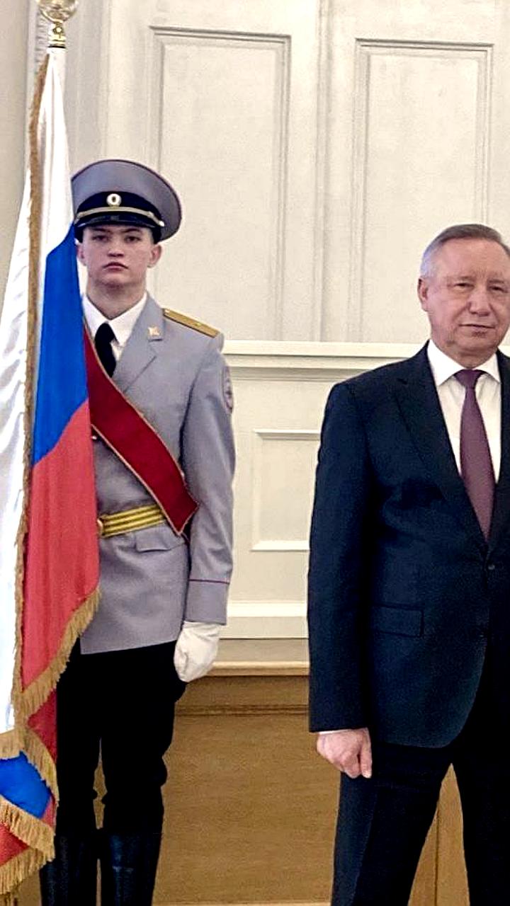 Губернатор Беглов вручил награды художникам и молодым деятелям искусства в Санкт-Петербурге