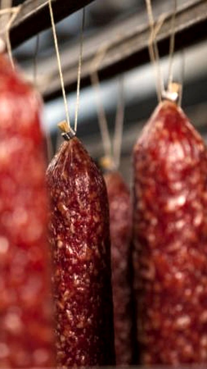 В российских магазинах появились попы от колбас для пиццы и солянки