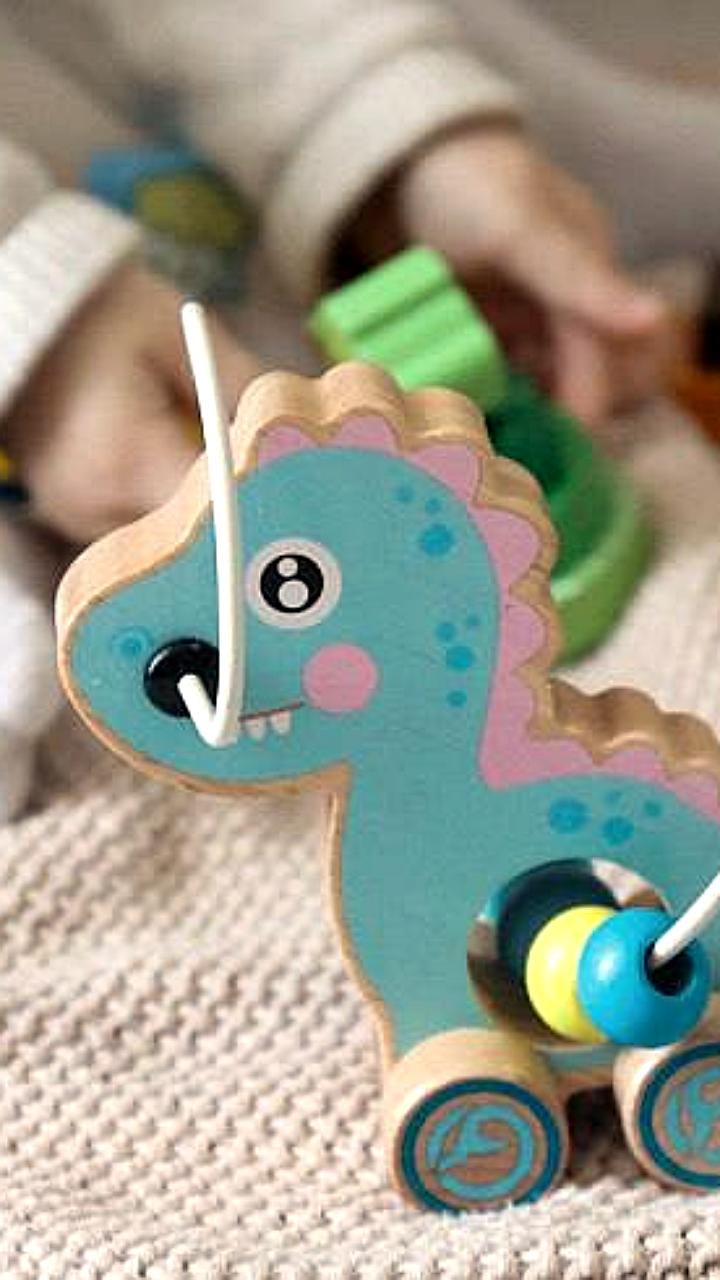 Воронежская область и Приморье увеличивают выплаты для многодетных семей и студентов с детьми