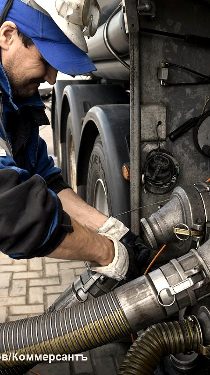 Прогноз роста EBITDA нефтекомпаний в IV квартале 2025 года на фоне снижения цен на нефть